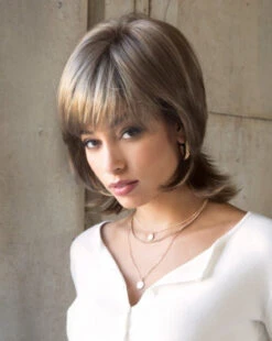 Bailey Wig By Rene Of Paris -Wig Discount Store 2346 Bailey Mochaccino R