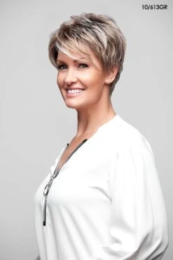 Drew Wig By Henry Margu -Wig Discount Store 2519DREW 10 613GR inset1