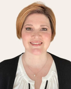 Billie Wig By Envy | Human Hair/Synthetic Blend -Wig Discount Store Billie Envy CreamedCoffee Front