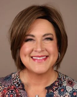 Confidence Wig By Toni Brattin -Wig Discount Store ConfidenceLightBrowndenisefront