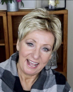 Stay Wig By Ellen Wille 27 Stay Wig By Ellen Wille -Wig Discount Store EWstaychampr4