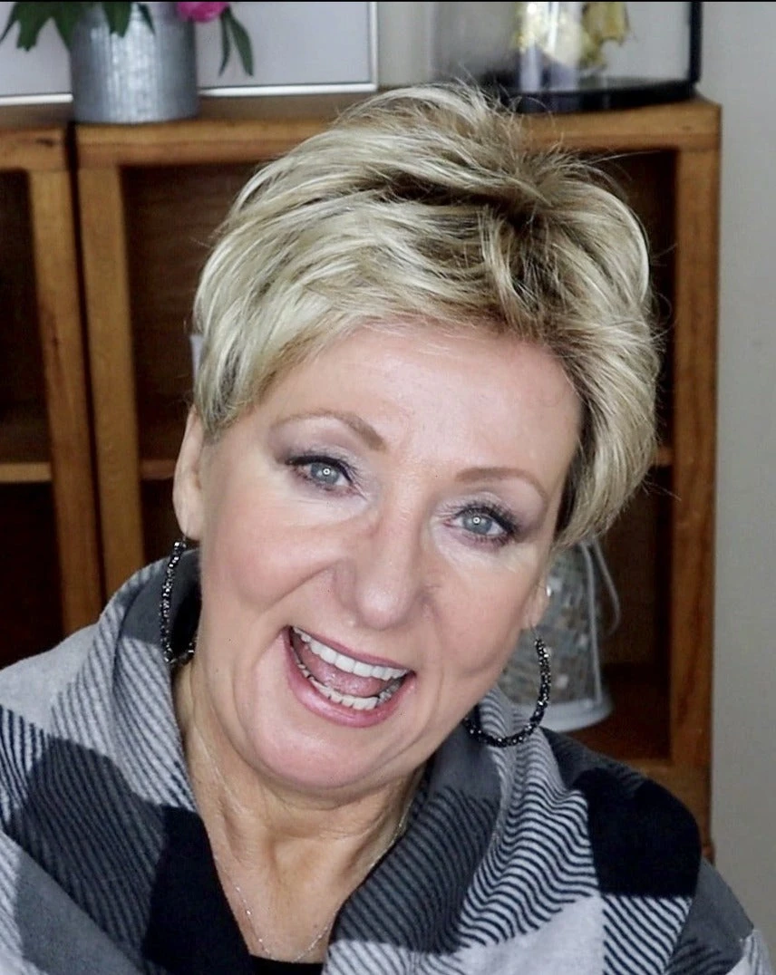 Stay Wig By Ellen Wille 8 Stay Wig By Ellen Wille - Image 6