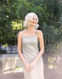 Ella Wig By Rene Of Paris | Mono Part -Wig Discount Store Ella Satin Pearl 18930