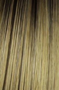 Courtside Waves Wig By Hairdo -Wig Discount Store HD True2Life SS25 Rooted Ginger Blonde e64b3553 67cd 4186 a84b 6db8f544aa12