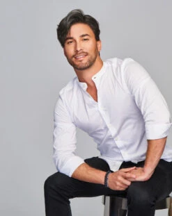 Gallant Men's Wig By HIM | Mono Top -Wig Discount Store HIM Gallant Model Front2