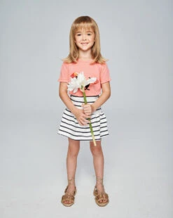 Pretty In Fabulous By Hairdo | Mono Crown | Children's Wig -Wig Discount Store KIDZ PrettyInFabulous Model Front1