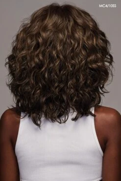 Hannah Wig By Kim Kimble | Heat-Friendly Synthetic -Wig Discount Store KK Hannah Model Side2