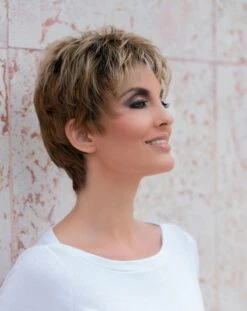 Penelope Wig Petite By Envy -Wig Discount Store Penelope5216 2 6afa6bab 5124 4791 9e6b f1a1fad8746c