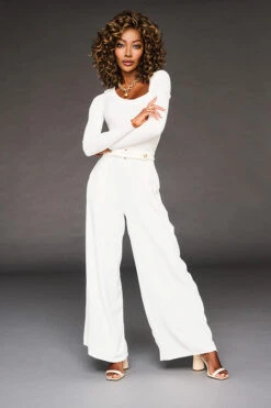 Click Click Flash Wig By Raquel Welch -Wig Discount Store RW ClickClickFlash Model3 Front2