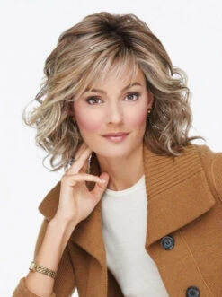 Editor's Pick Elite Wig By Raquel Welch | Hand-Tied -Wig Discount Store RW EditorsPickElite Model Front2 cf4f66c5 6cf8 455f be36 7bdfc386e7b0