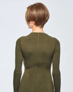 Heard It All Wig By Raquel Welch -Wig Discount Store RW HeardItAll Model Side3