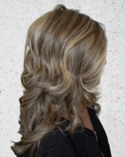 Stroke Of Genius Wig By Raquel Welch | Mono Part 30 Stroke Of Genius Wig By Raquel Welch | Mono Part -Wig Discount Store RWStrokeofGeniusRL9 24SSShadedIcedCafeLatteSIDE