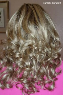 Breeze Wig By TressAllure | Synthetic -Wig Discount Store TressAllureBreezeBack